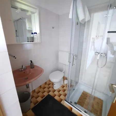 Pansion Drvo Bed & Breakfast