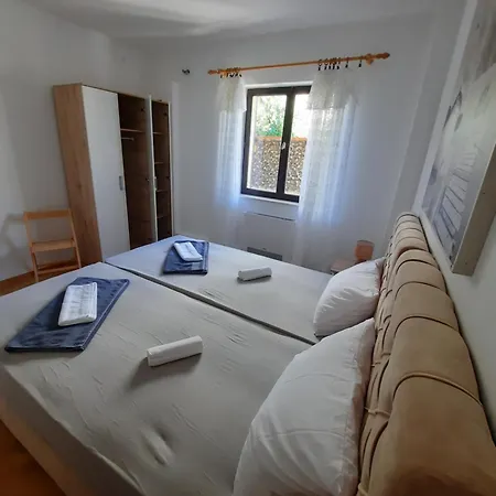 Bed & Breakfast Pansion Drvo Supetar