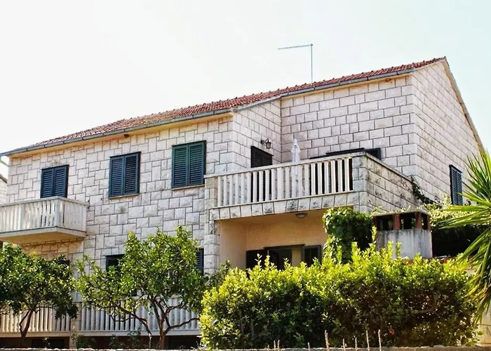 Frühstückspension Pansion Drvo 3*