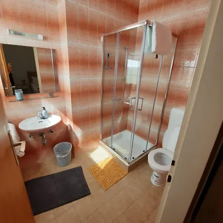 B&B Pansion Drvo 수페타르