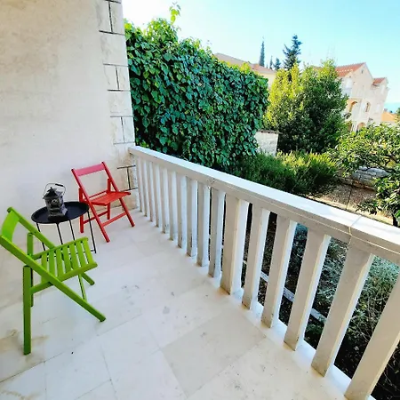 B&B Pansion Drvo 수페타르